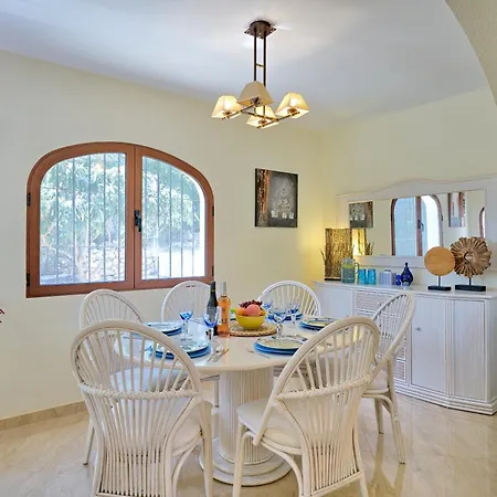 Mariposa Holiday home